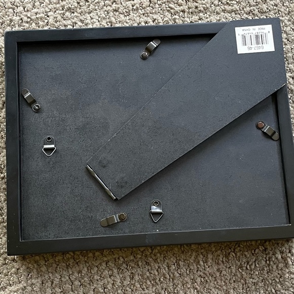 Lot of 2 Wooden Picture Frames - Picture 3 of 8